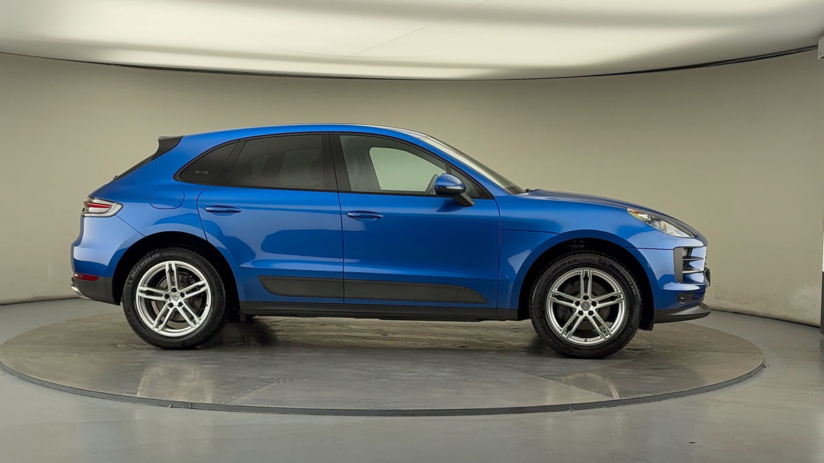 Used Porsche Macan 2020 for sale - 75962062: Photo 37