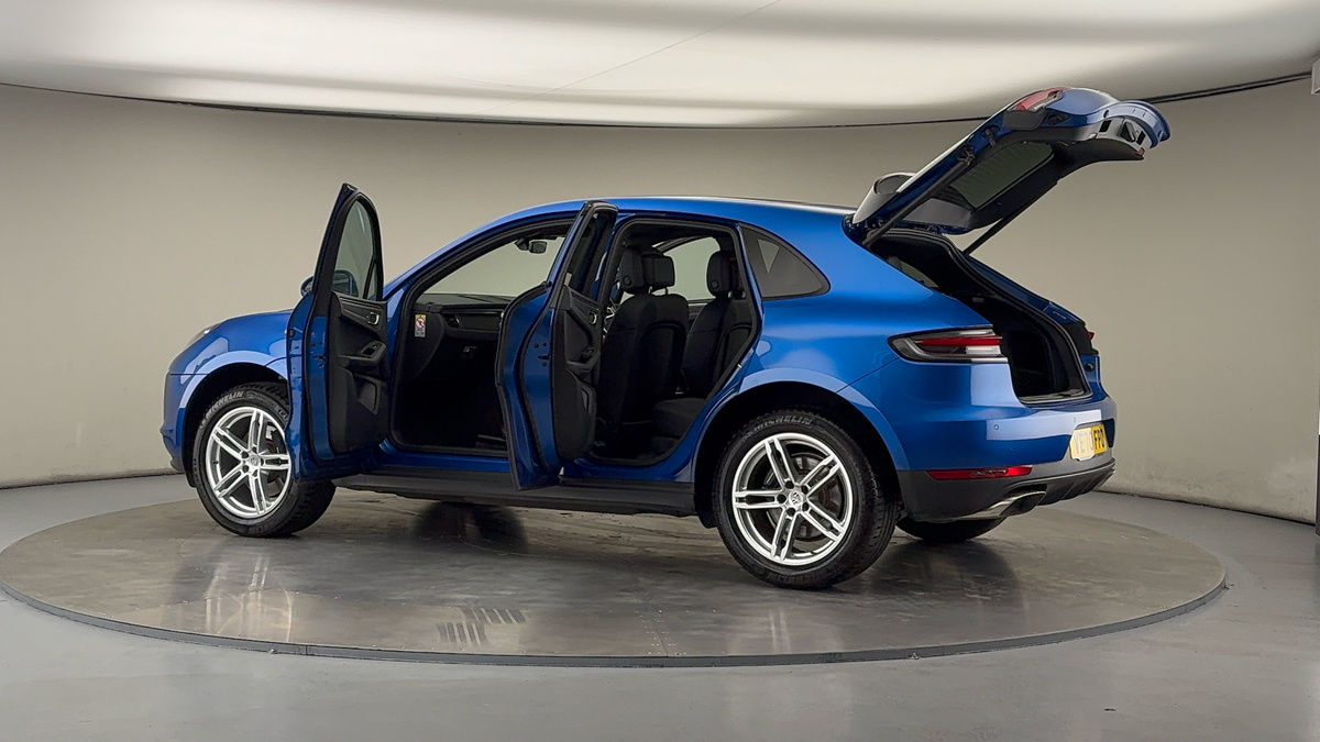 Used Porsche Macan 2020 for sale - 75962062: Photo 46