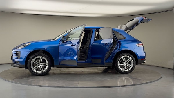Used Porsche Macan 2020 for sale - 75962062: Photo 48