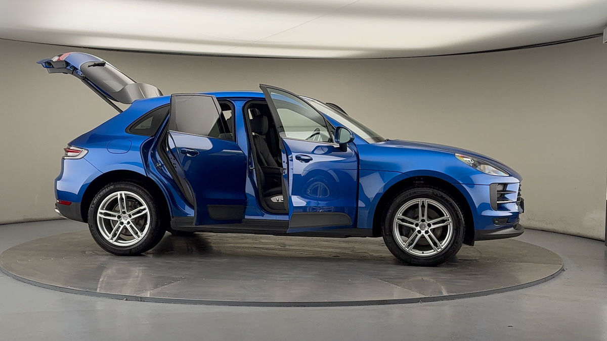 Used Porsche Macan 2020 for sale - 75962062: Photo 56