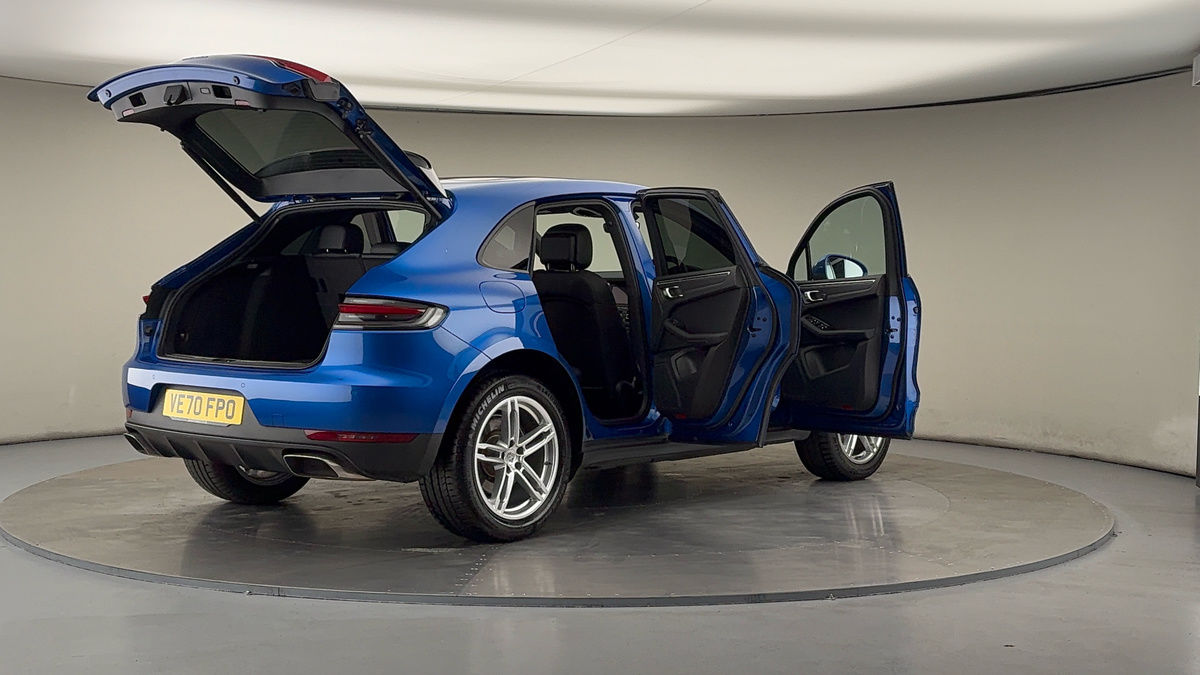 Used Porsche Macan 2020 for sale - 75962062: Photo 59