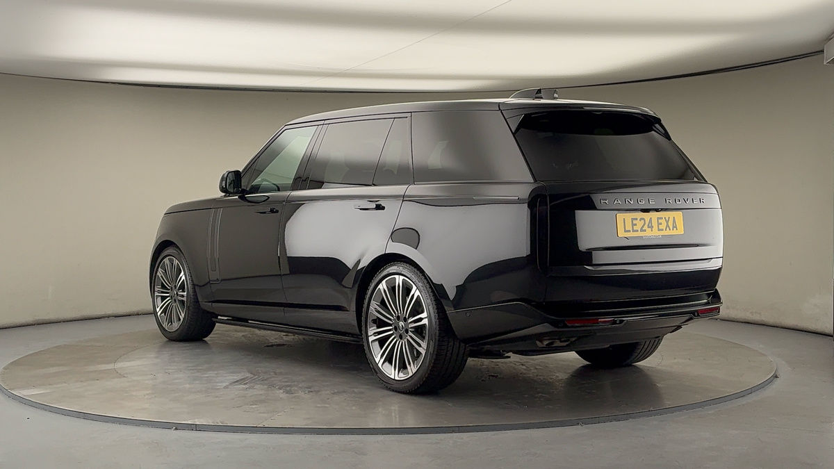 Used Land Rover Range Rover 2024 for sale - 76520951: Photo 2