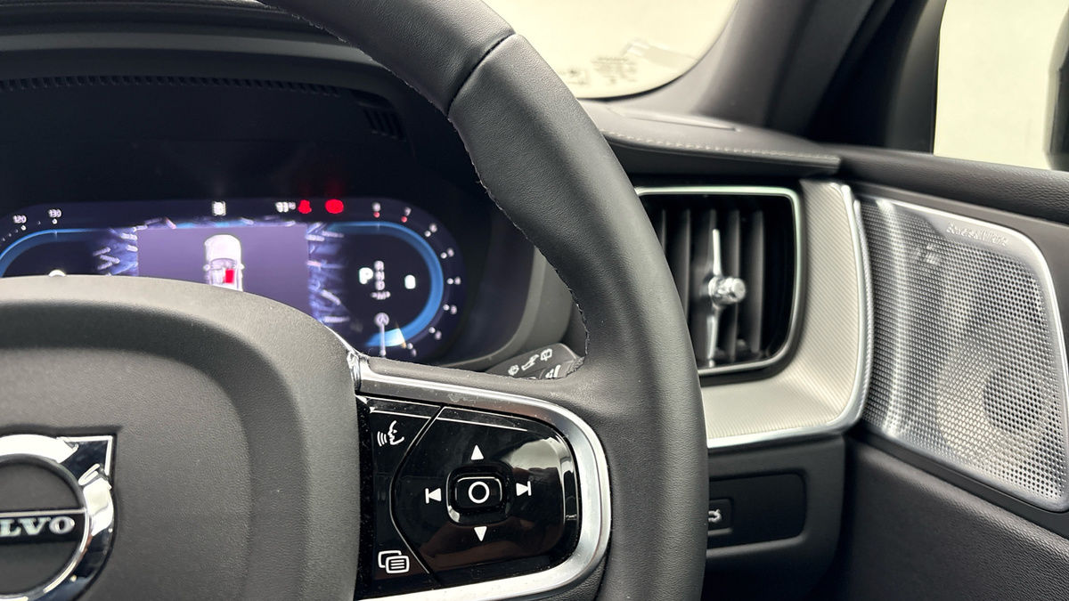 Used Volvo XC60 2024 for sale - 77277050: Photo 14