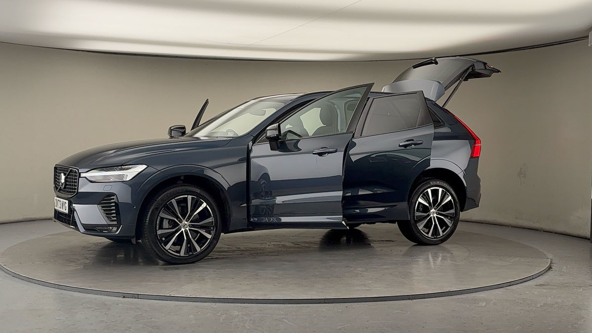 Used Volvo XC60 2024 for sale - 77277050: Photo 48