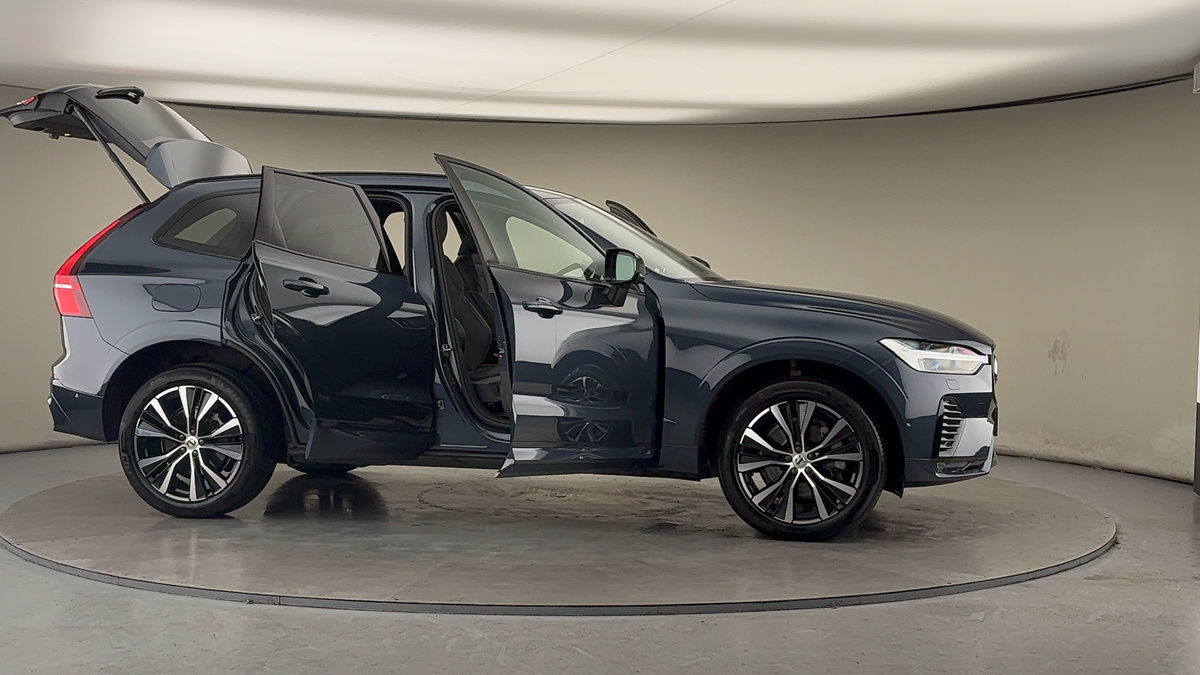 Used Volvo XC60 2024 for sale - 77277050: Photo 55