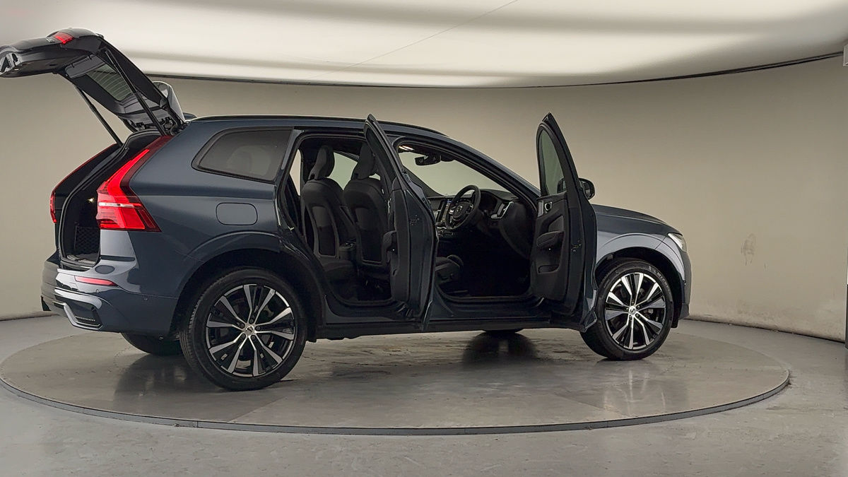 Used Volvo XC60 2024 for sale - 77277050: Photo 57