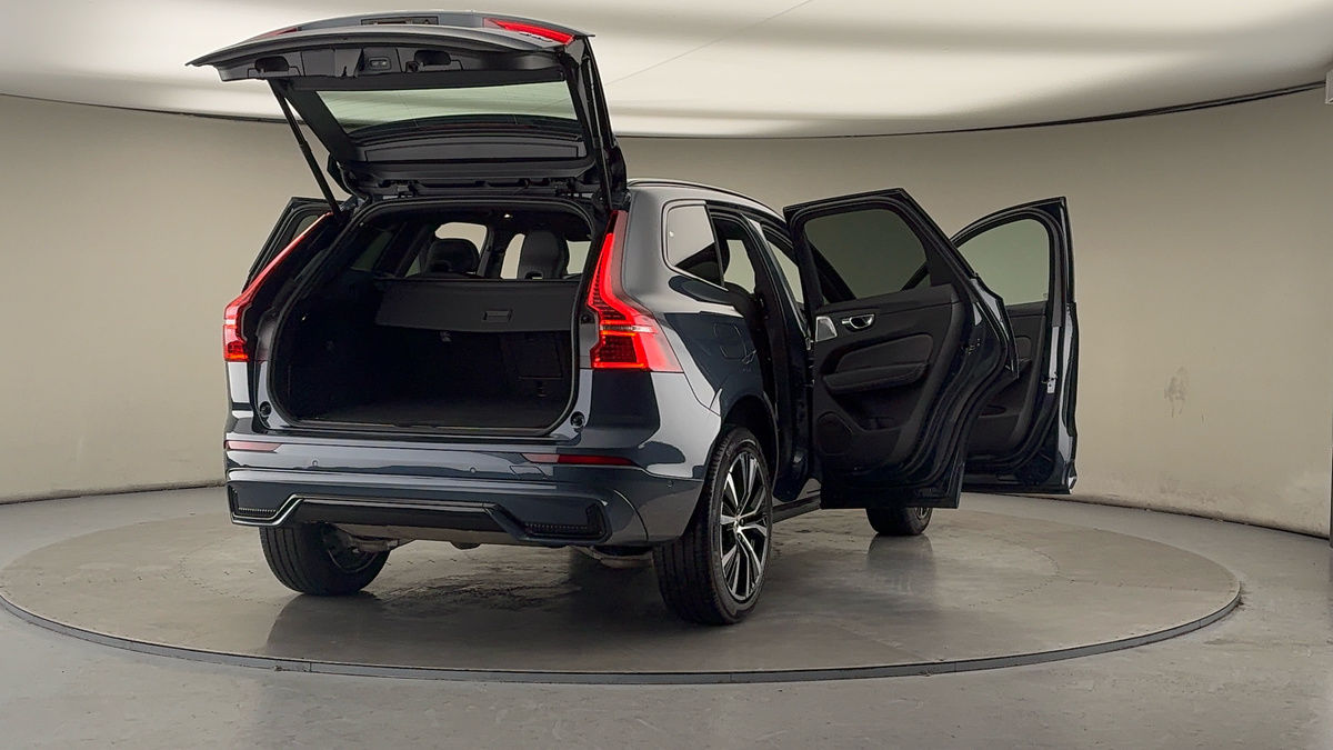 Used Volvo XC60 2024 for sale - 77277050: Photo 59