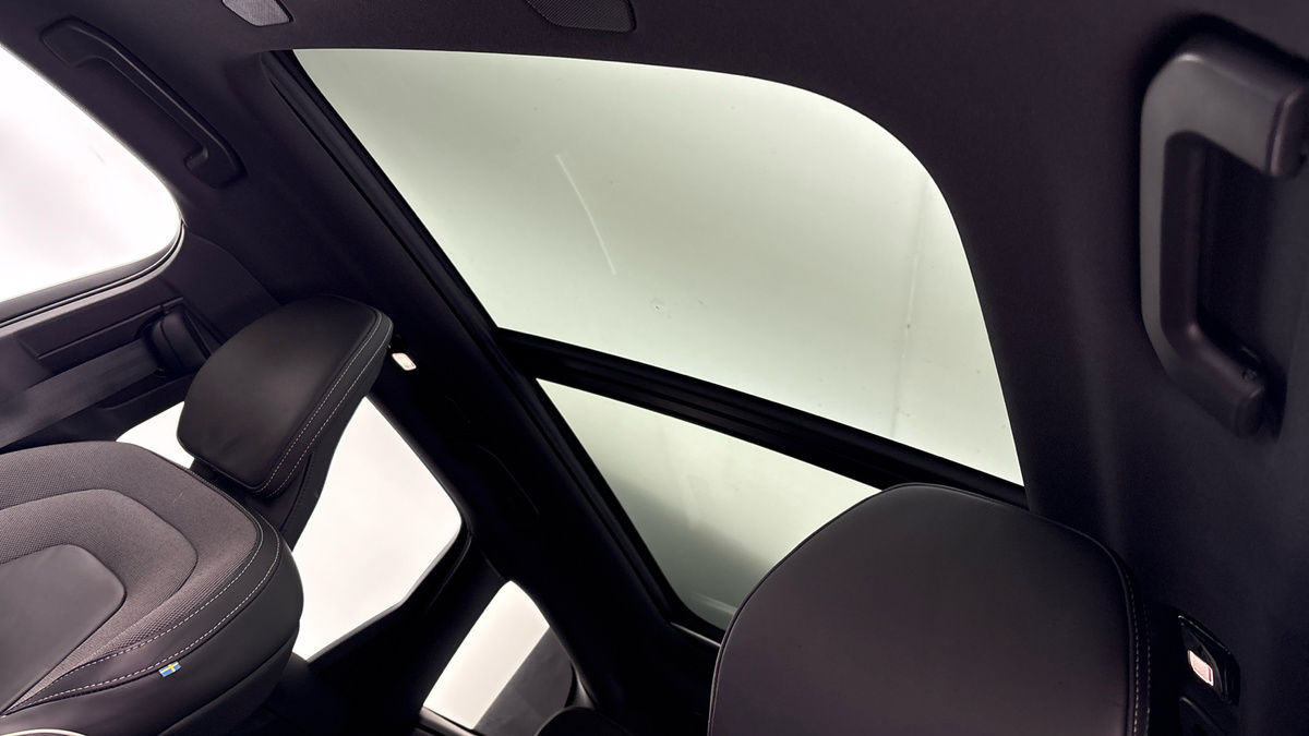 Used Volvo XC60 2024 for sale - 77277050: Photo 6