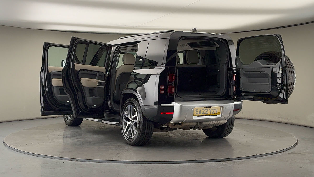 Used Land Rover Defender 110 2022 for sale - 77622203: Photo 23