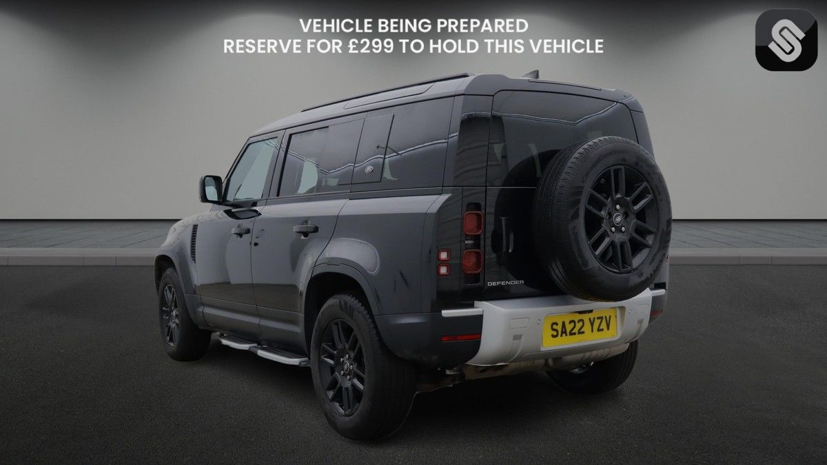Used Land Rover Defender 2022 for sale - 77622203: Photo 3