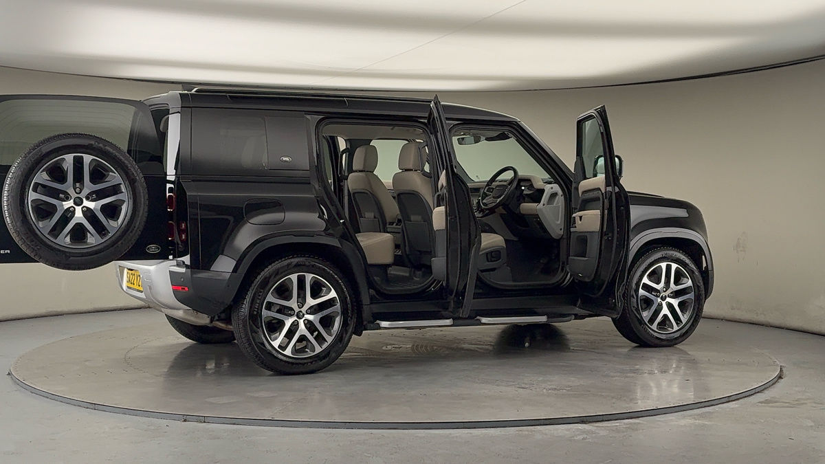 Used Land Rover Defender 110 2022 for sale - 77622203: Photo 57