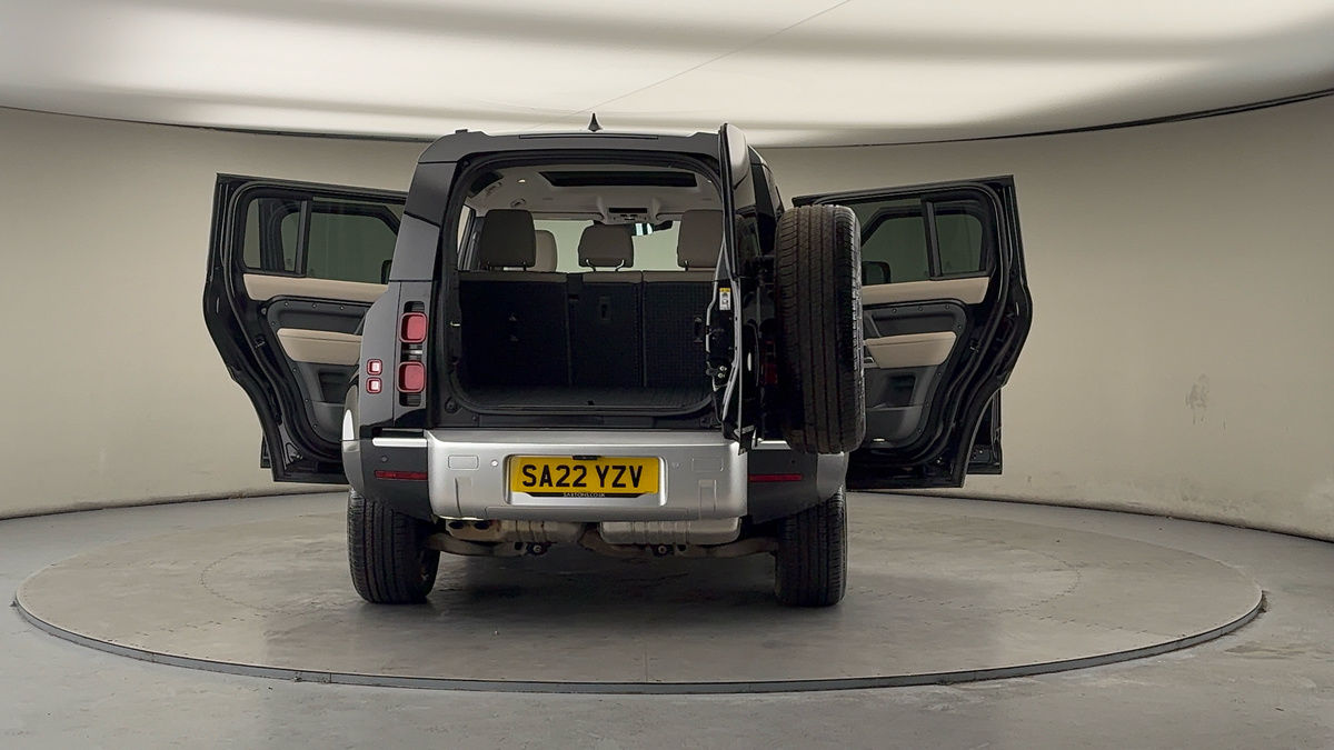 Used Land Rover Defender 110 2022 for sale - 77622203: Photo 60