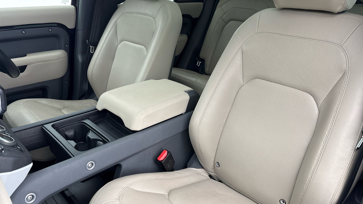 Used Land Rover Defender 110 2022 for sale - 77622203: Photo 7