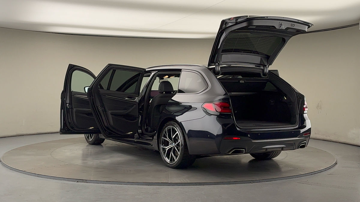 Used BMW 5 Series 2022 for sale - 76924149: Photo 23