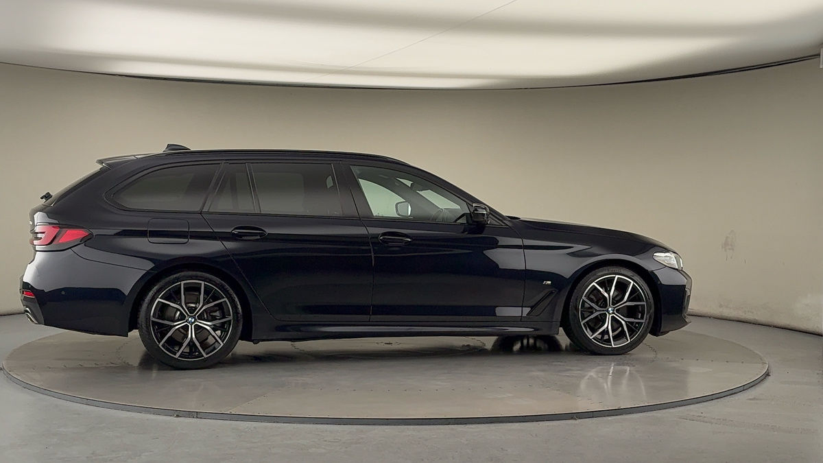 Used BMW 5 Series 2022 for sale - 76924149: Photo 37