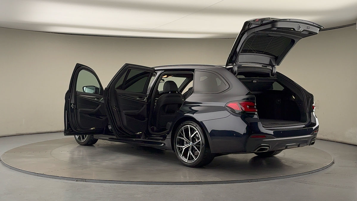 Used BMW 5 Series 2022 for sale - 76924149: Photo 43