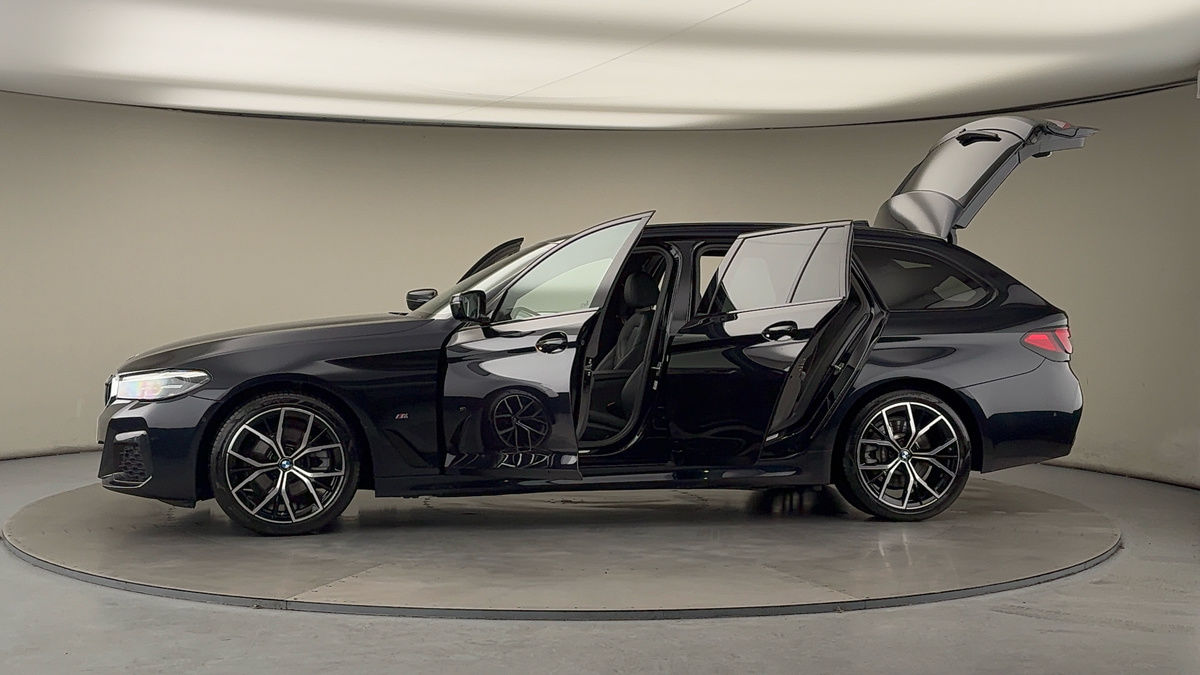 Used BMW 5 Series 2022 for sale - 76924149: Photo 47