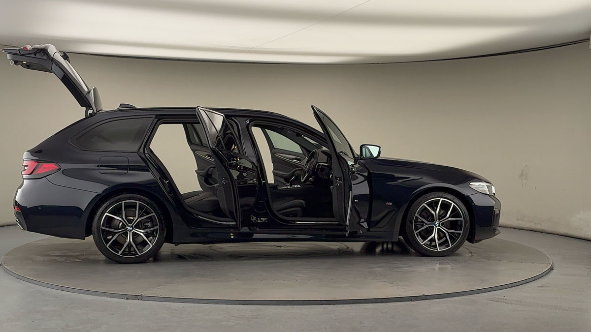 Used BMW 5 Series 2022 for sale - 76924149: Photo 56