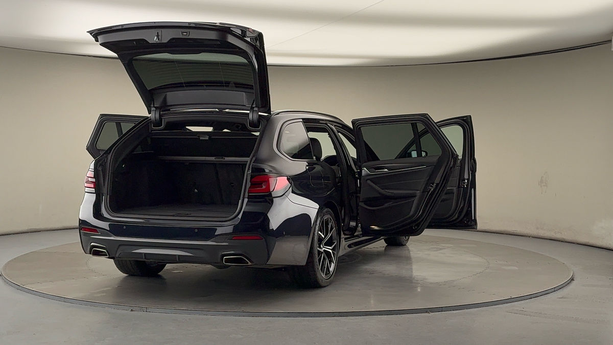 Used BMW 5 Series 2022 for sale - 76924149: Photo 59