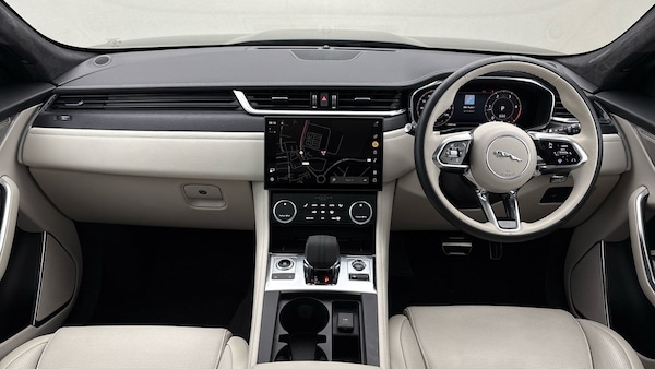 Used Jaguar F-Pace 2023 for sale - 76185928: Photo 12