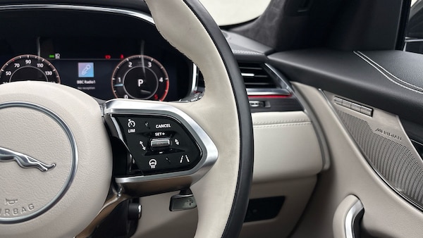 Used Jaguar F-Pace 2023 for sale - 76185928: Photo 14