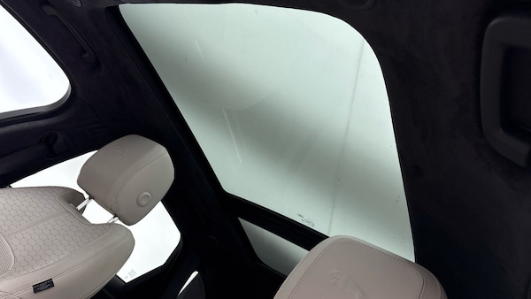 Used Jaguar F-Pace 2023 for sale - 76185928: Photo 6