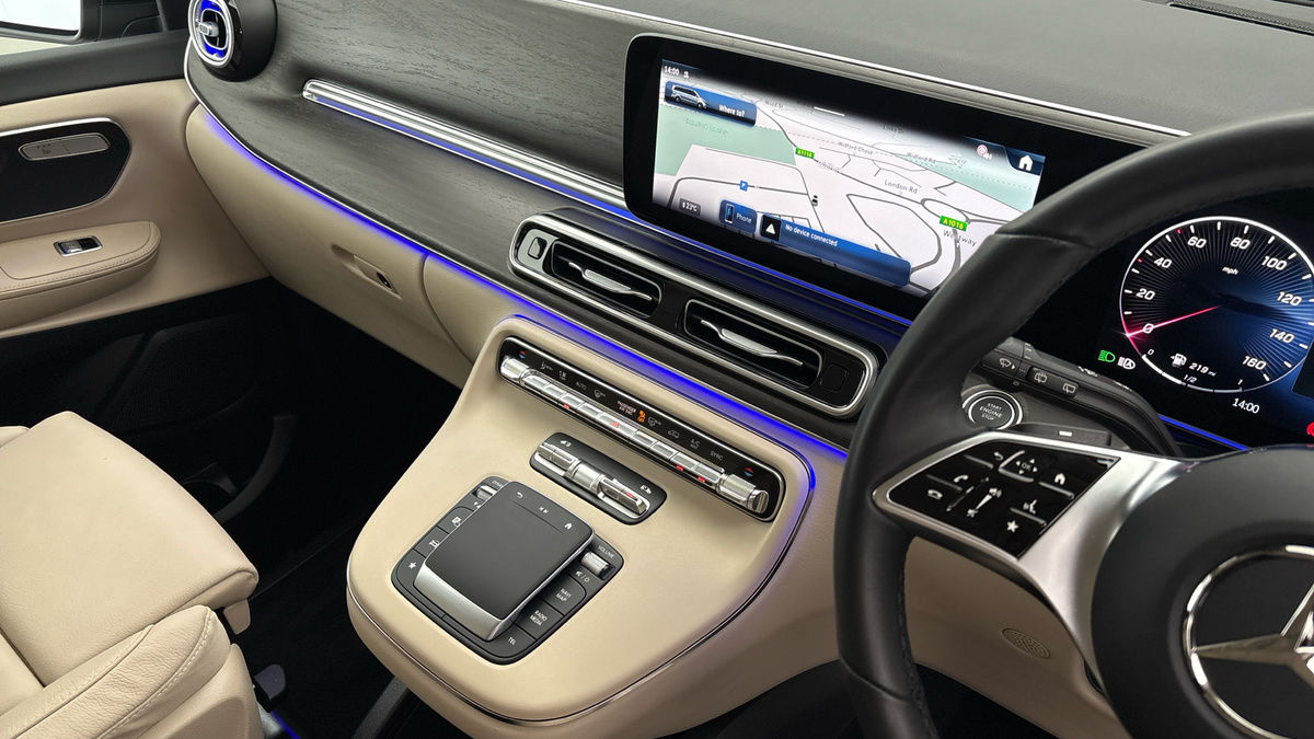 Used Mercedes-Benz V-Class 2025 for sale - 77118317: Photo 18