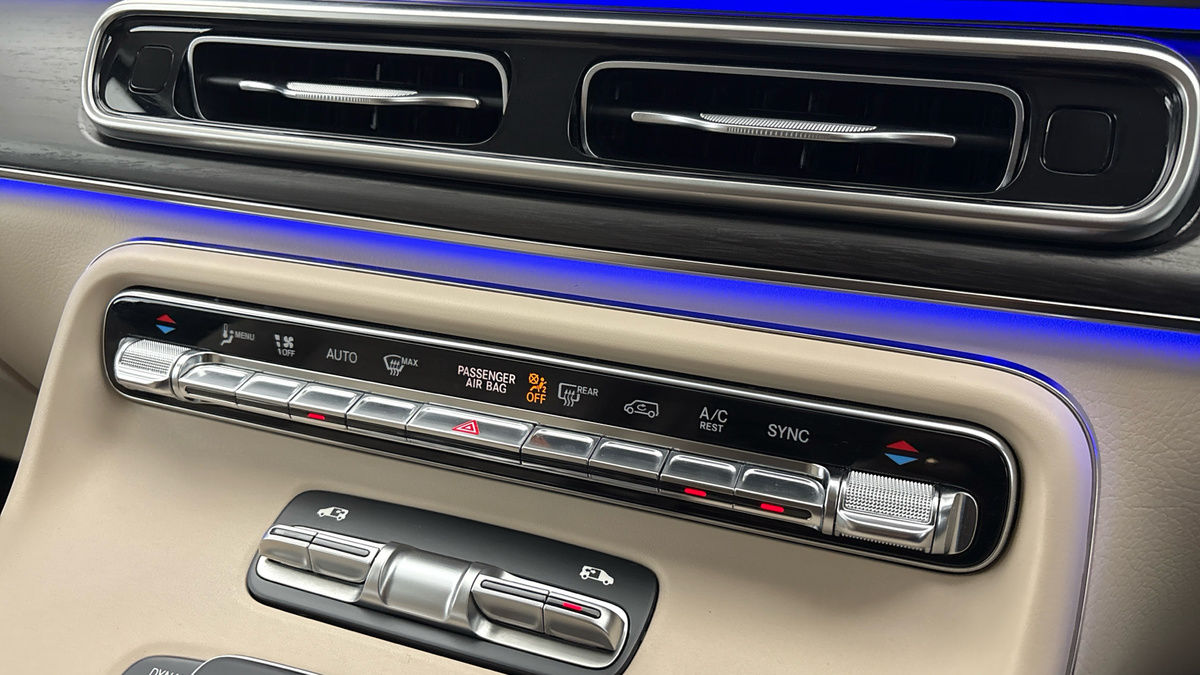 Used Mercedes-Benz V-Class 2025 for sale - 77118317: Photo 25