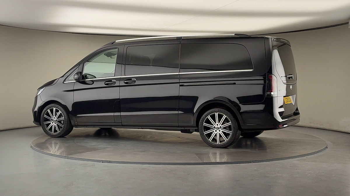 Used Mercedes-Benz V-Class 2025 for sale - 77118317: Photo 29