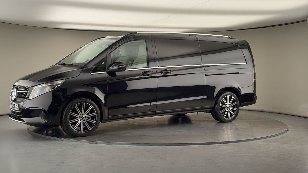 Used Mercedes-Benz V-Class 2025 for sale - 77118317: Photo 32