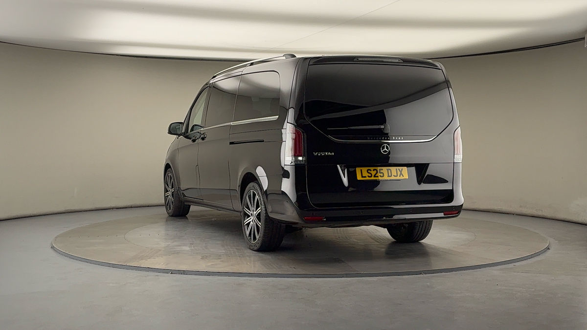 Used Mercedes-Benz V-Class 2025 for sale - 77118317: Photo 45