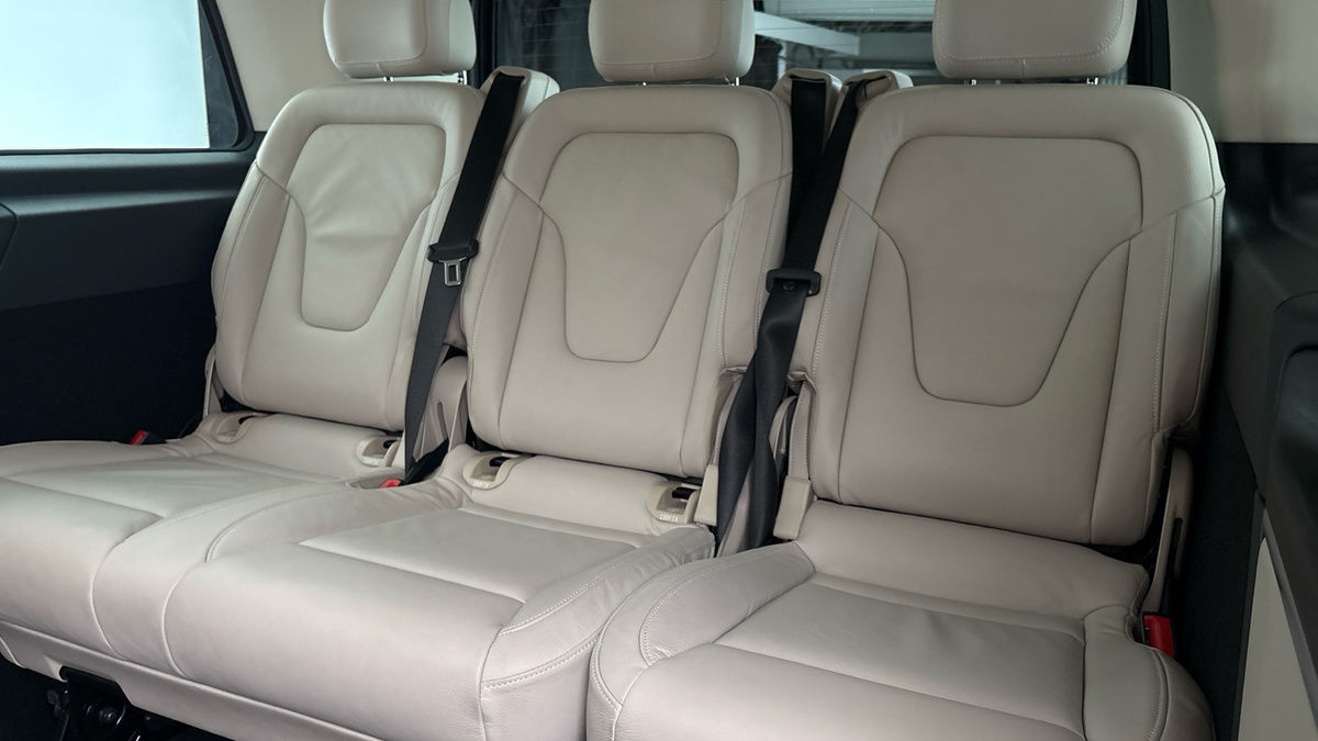 Used Mercedes-Benz V-Class 2025 for sale - 77118317: Photo 8