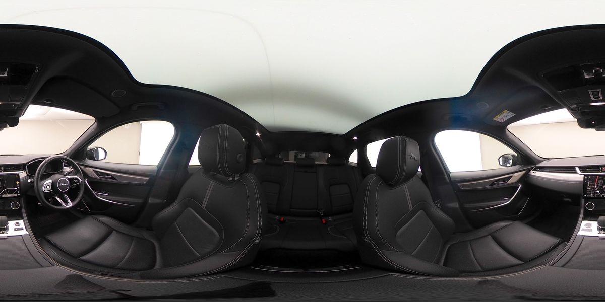 Used Jaguar F-Pace 2023 for sale - 76910833: Photo 44