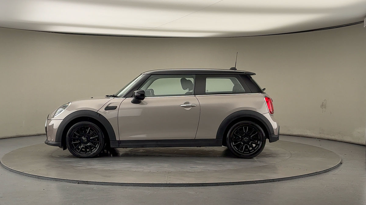 Used MINI Hatch 2021 for sale - 76536385: Photo 15