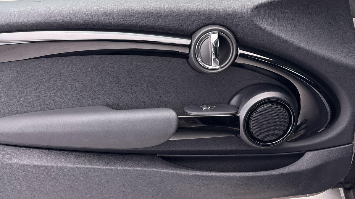 Used MINI Hatch 2021 for sale - 76536385: Photo 19