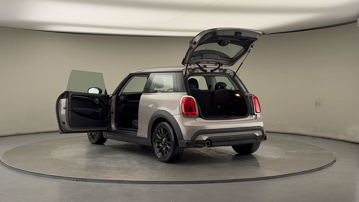 Used MINI Hatch 2021 for sale - 76536385: Photo 23