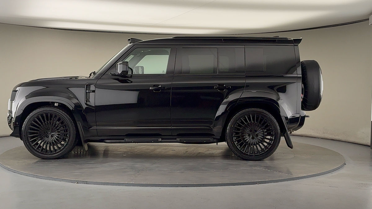 Used Land Rover Defender 110 2025 for sale - 76010599: Photo 15