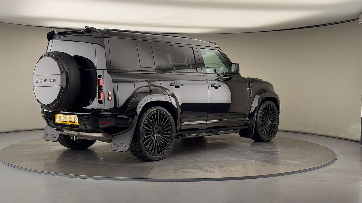 Used Land Rover Defender 110 2025 for sale - 76010599: Photo 21