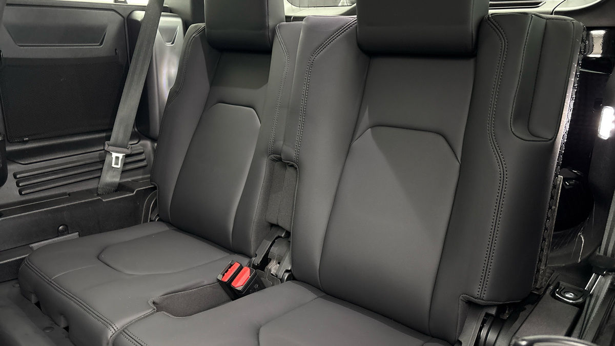 Used Land Rover Defender 110 2025 for sale - 76010599: Photo 28