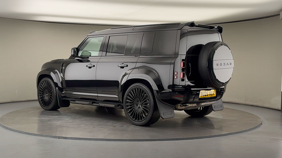 Used Land Rover Defender 110 2025 for sale - 76010599: Photo 29