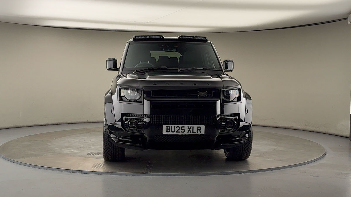 Used Land Rover Defender 110 2025 for sale - 76010599: Photo 36