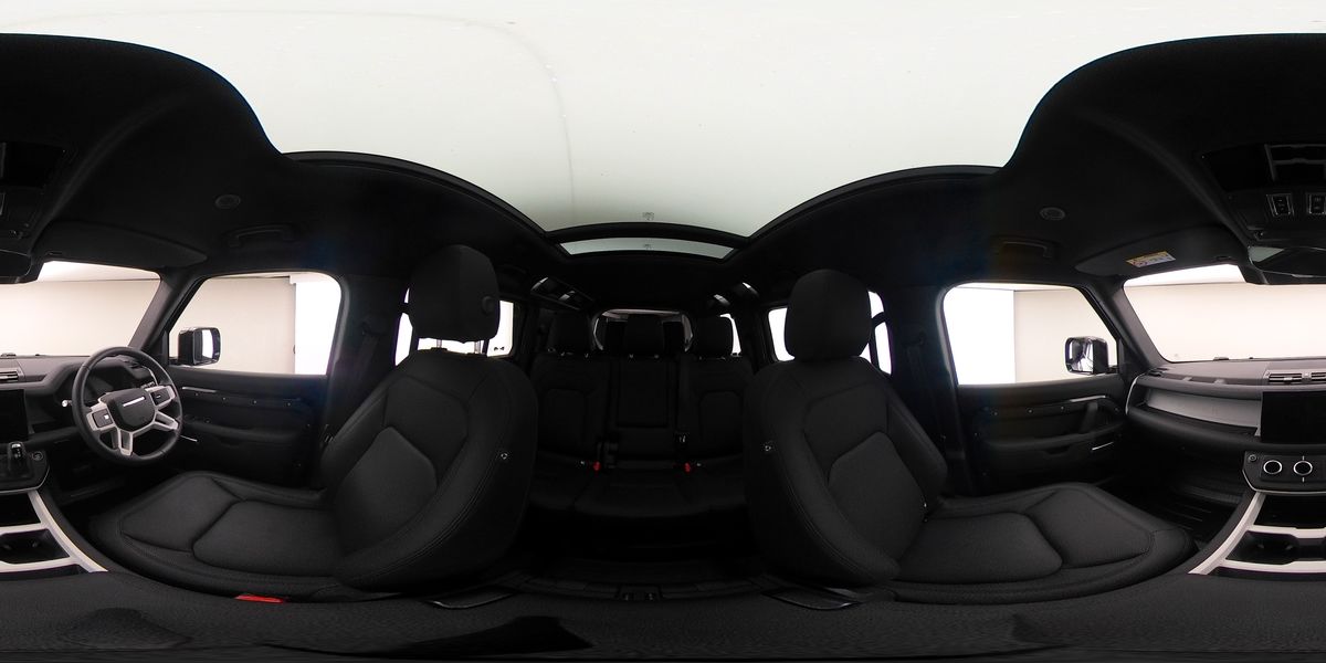 Used Land Rover Defender 110 2025 for sale - 76010599: Photo 48