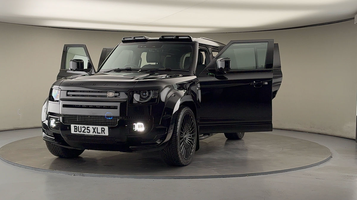 Used Land Rover Defender 110 2025 for sale - 76010599: Photo 54