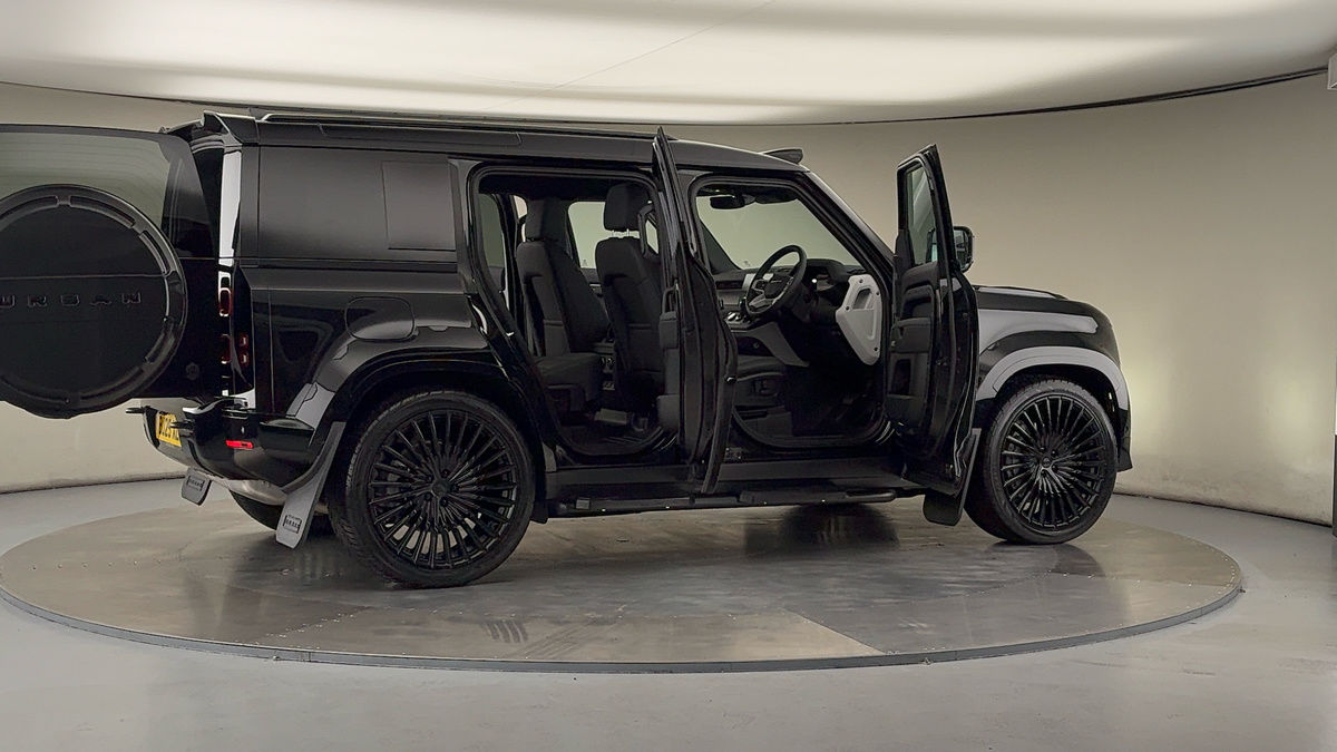 Used Land Rover Defender 110 2025 for sale - 76010599: Photo 61