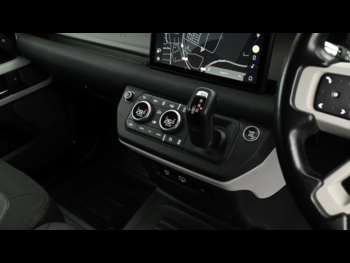 Used Land Rover Defender 110 2021 for sale - 75222072: Photo