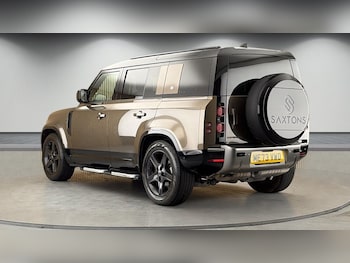 Used Land Rover Defender 2024 for sale - 78726664: Photo