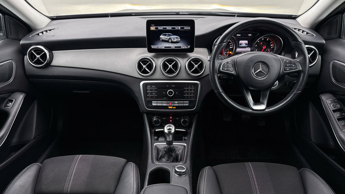 Used Mercedes-Benz GLA 2019 for sale - 77118325: Photo 12