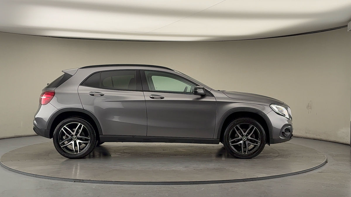 Used Mercedes-Benz GLA 2019 for sale - 77118325: Photo 16