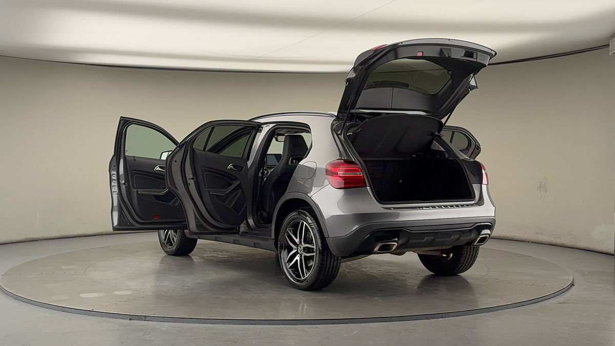 Used Mercedes-Benz GLA 2019 for sale - 77118325: Photo 23