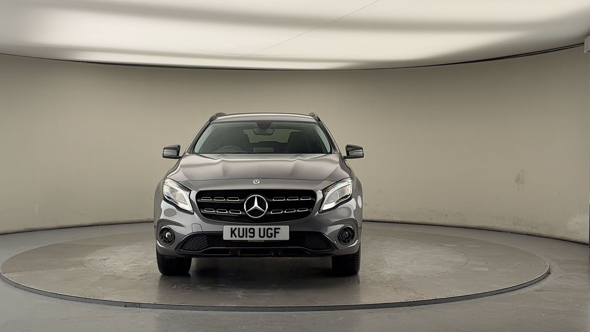 Used Mercedes-Benz GLA 2019 for sale - 77118325: Photo 3